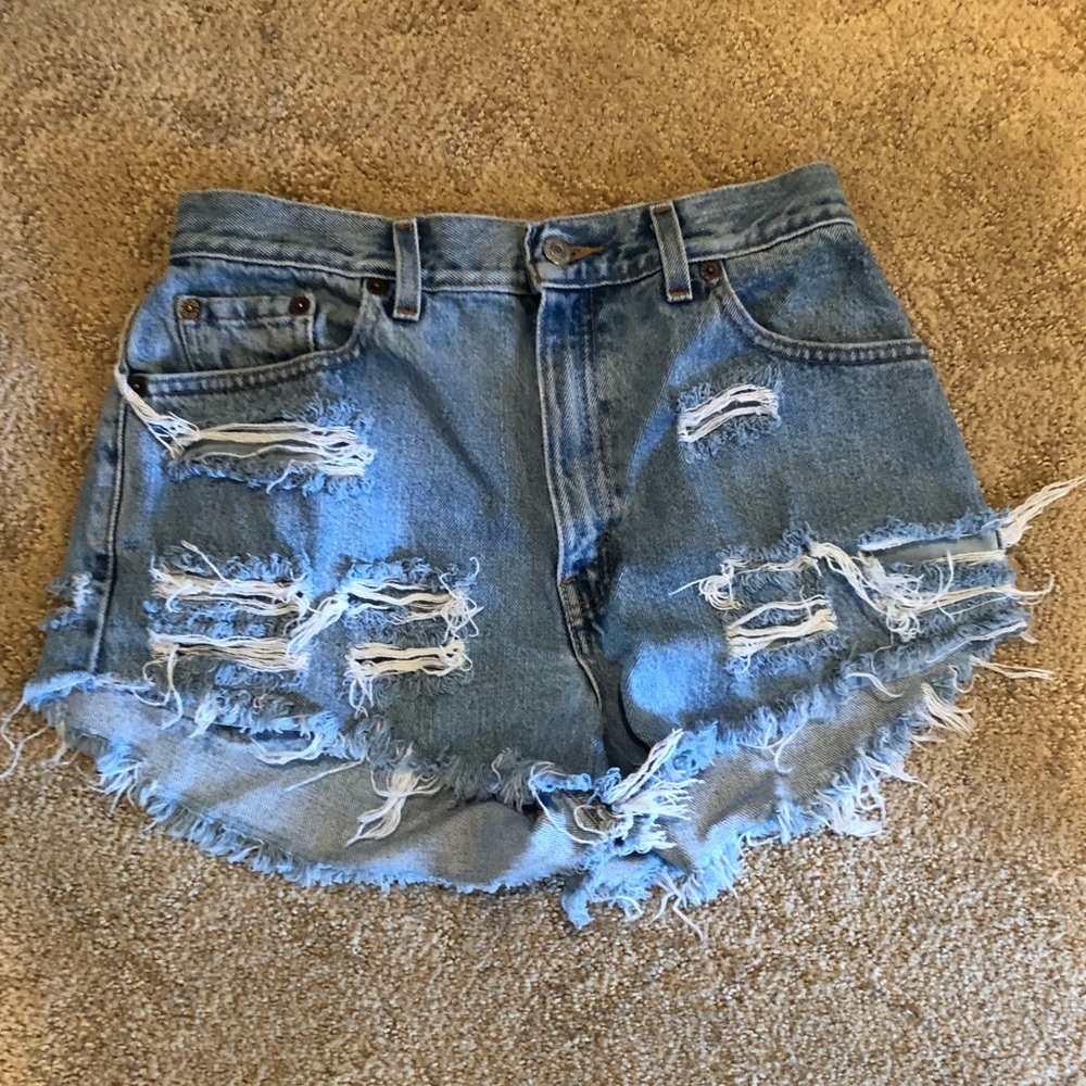 Runwaydreamz “vintage” distressed Levi shorts